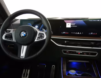Panel frontal BMW X7 xDrive40d M Sport "Poldo Dog Couture" (G07) '02.2024