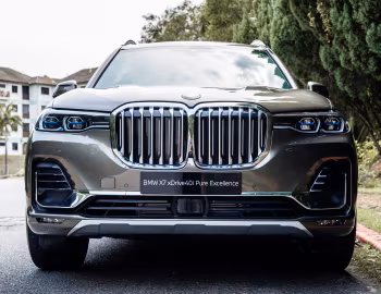 BMW X7 xDrive40i Design Pure Excellence [Malaysia] (G07) '2021–22