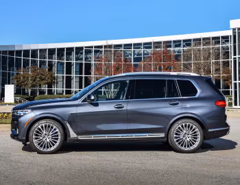 2020–22 BMW X7 xDrive40i Design Pure Excellence [North America] (G07) '2019–22