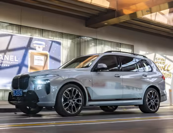 BMW X7 xDrive40i M Sport [China] (G07) '2022–н.в.