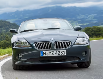 BMW Z4 3.0i Roadster Individual [Worldwide] (E85) '2004–05