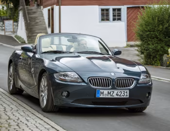 BMW Z4 3.0i Roadster Individual [Worldwide] (E85) '2004–05
