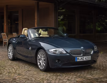 BMW Z4 3.0i Roadster Individual [Worldwide] (E85) '2004–05