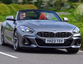 BMW Z4 M40i [UK-spec] (G29) '2022–pr.