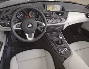 Panel frontal 2010–11 BMW Z4 sDrive30i Roadster [North America] (E89) '05.2009–08.2011