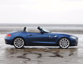 BMW Z4 sDrive35i Roadster [UK-spec] (E89) '2009–12
