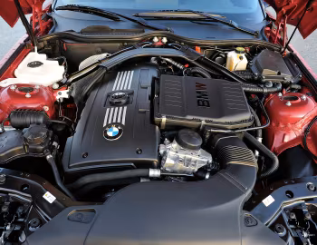 Bajo el capó BMW Z4 sDrive35is Roadster [Canada] (E89) '03.2010–12