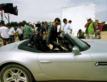 BMW Z8 "007 The World is Not Enough", Pierce Brosnan