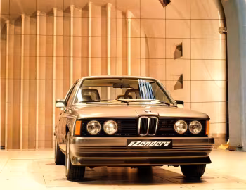 Zender BMW 323i (E21)