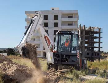 Bobcat B730 [Worldwide] '2020–н.ч.