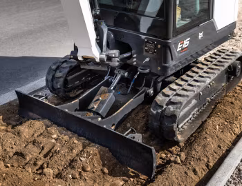 Bobcat E16 [Worldwide] '2025–pr.