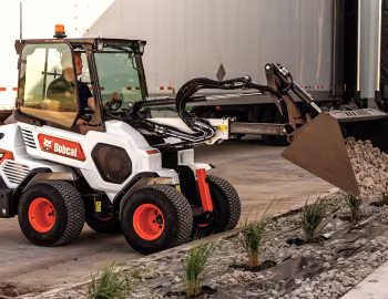 2021–pr. Bobcat L28 [Worldwide] '2020–pr.