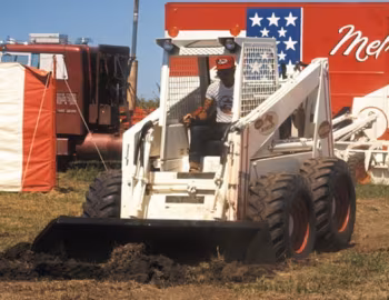 Melroe M-970 "Big Bob" '1970–74