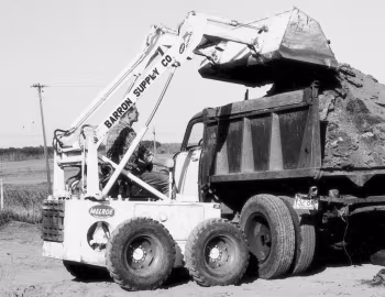 Melroe M-444 Bobcat '1963–65