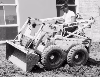 Melroe M-444 Bobcat '1963–65