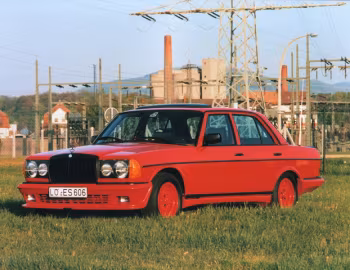 Mercedes-Benz 230 E by Bohr-Tuning (W123)