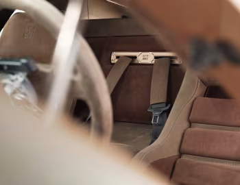 Interior Eccentrica V12 (#02) '03.2025