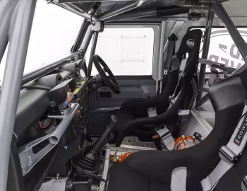 Interior Bowler Defender Challenge Car '2014–21