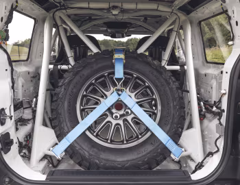 Porta-malas Bowler Defender Challenge Car '2022–23