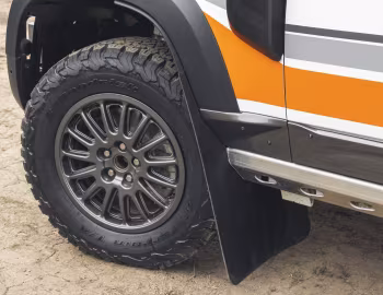 Bowler Defender Challenge Car '2022–23