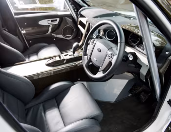 Interior Bowler EXR-S '2012–pr.