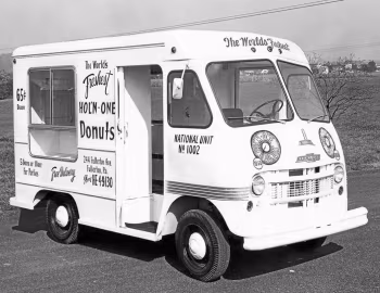 1957–59 Boyertown Merchandiser on Chevrolet Chassis (3C-3442)