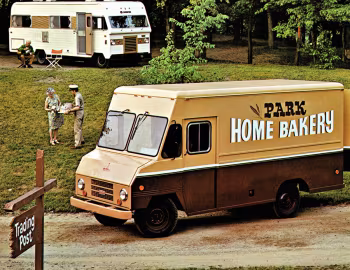 Ford P-350 Boyertown Parcel Delivery, Ford M-450 Champion Motorhome