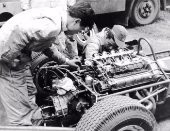 发动机舱 Brabham BT16 '1965