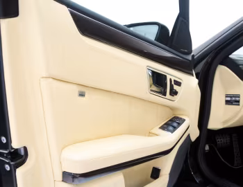 Інтэр'ер Brabus E V12 (W212) '2010–13