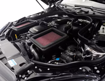 Bajo el capó Brabus E V12 (W212) '2009