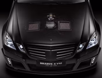 Bajo el capó Brabus E V12 (W212) '2009