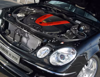 Bajo el capó Brabus E V12 S (W211) '2002–06