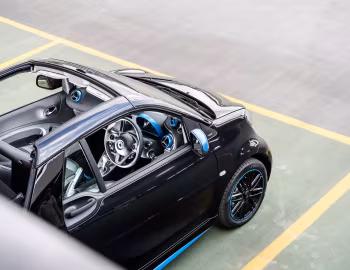Интерьер smart EQ fortwo "edition nightsky" cabrio [UK-spec] (A453) '2018–н.в.