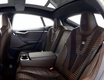 Интерьер Brabus Tesla Model S '2015–16