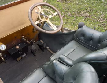 Интерьер Brasier 15 HP Side-Entrance Tonneau by A.Védrine & Co '1906