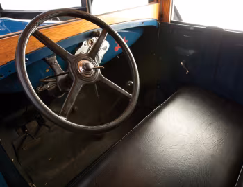 Panel frontal 1930–31 Ford Model A Deluxe Express (229A)