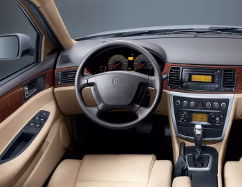 Передня панель Brilliance BS4 (M2) '2007–10