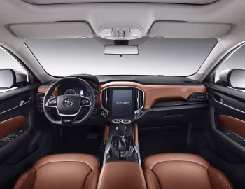 Интерьер Brilliance V6 '2017–19