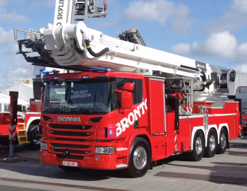 Scania P410 8×4*4 Teleskopmast Bronto Skylift Typ FL 60 XR '2015