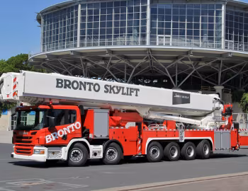 Scania P440LB12×4/*6HSA rigid CP19 Teleskopmast Bronto Skylift Typ F104 HLA '2015