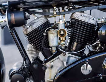Brough Superior SS80 De Luxe (D1184) '1933