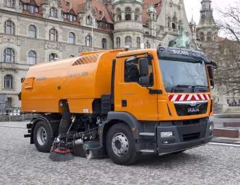 MAN TGM 18.290 Bucher Schörling OptiFant 8000 '2016–pr.