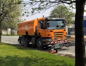 Scania P230 4×2 CP14 Bucher Schörling CityFant 60 '2009–10
