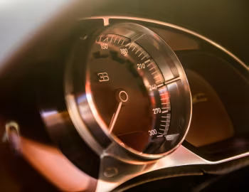 Tableau de bord Bugatti Chiron [North America] '2016–pr.