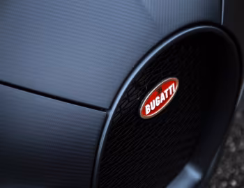 Logotipo Bugatti Chiron Sport "110 ans Bugatti" [Worldwide] '2019–21