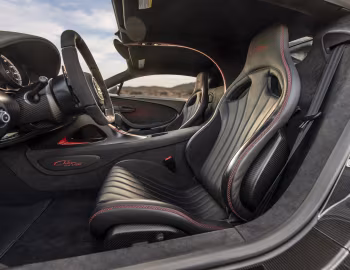 Interior Bugatti Chiron Pur Sport [North America] '2020–24