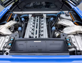 Bajo el capó Bugatti EB110 GT (#39040) '1993