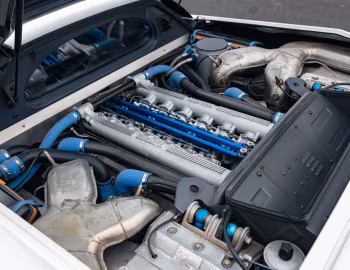 Bajo el capó Bugatti EB110 GT (#39099) '1995