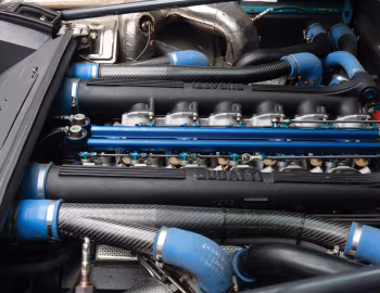 Bajo el capó Bugatti EB110 SS (#39012) '1994