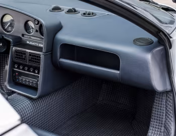 Interior Bugatti EB110 SS Prototype (#39004) '1993
